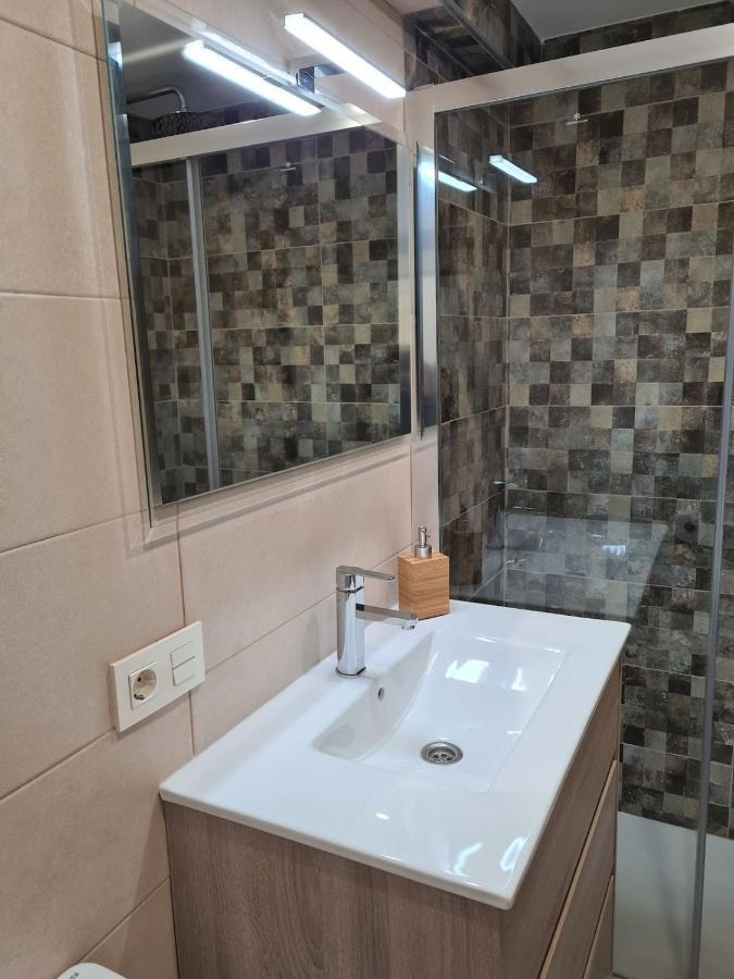 124a Moderno 3 * Gijon